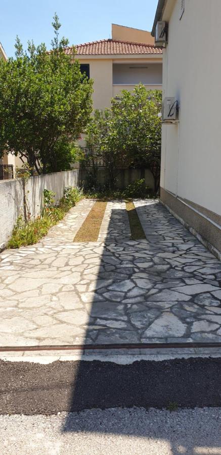 Apartments L.Z. Starigrad Paklenica Exterior photo